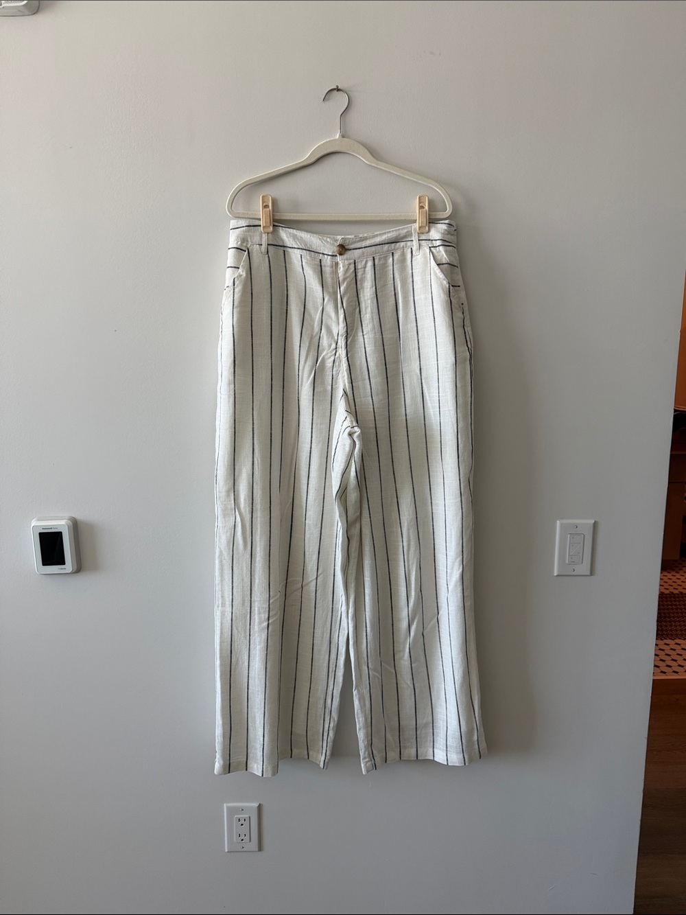 Love By Design White Wide-Leg Striped Linen Blend Pants